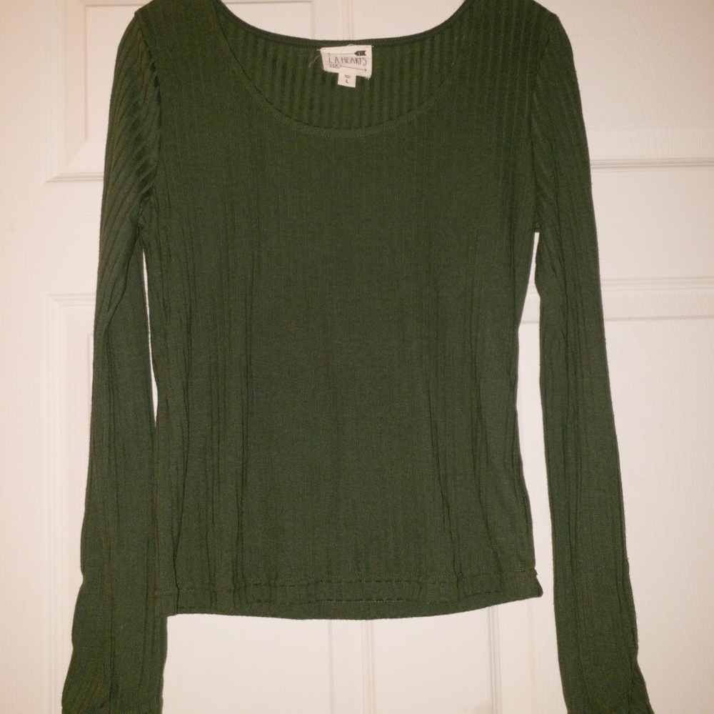 LA Hearts Long Crossed sleeved green top